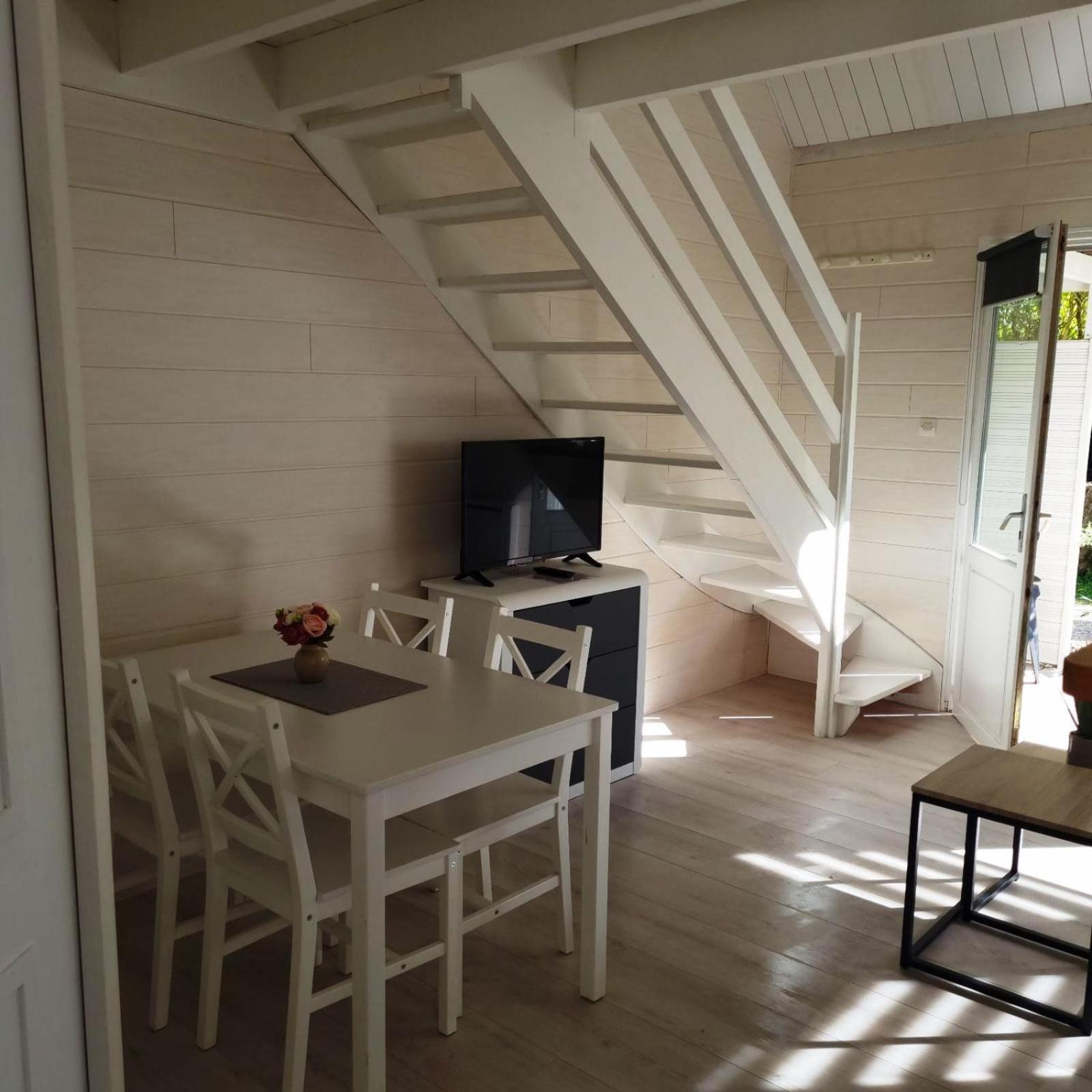 Les Chalets De Saumur, Piscine & Parc Boise, 100M Du Cadrenoir Pokój zdjęcie