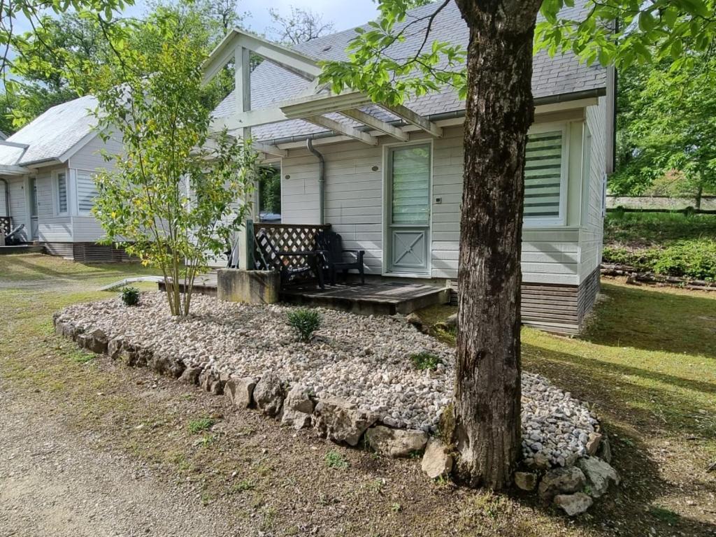 Les Chalets De Saumur, Piscine & Parc Boise, 100M Du Cadrenoir Zewnętrze zdjęcie